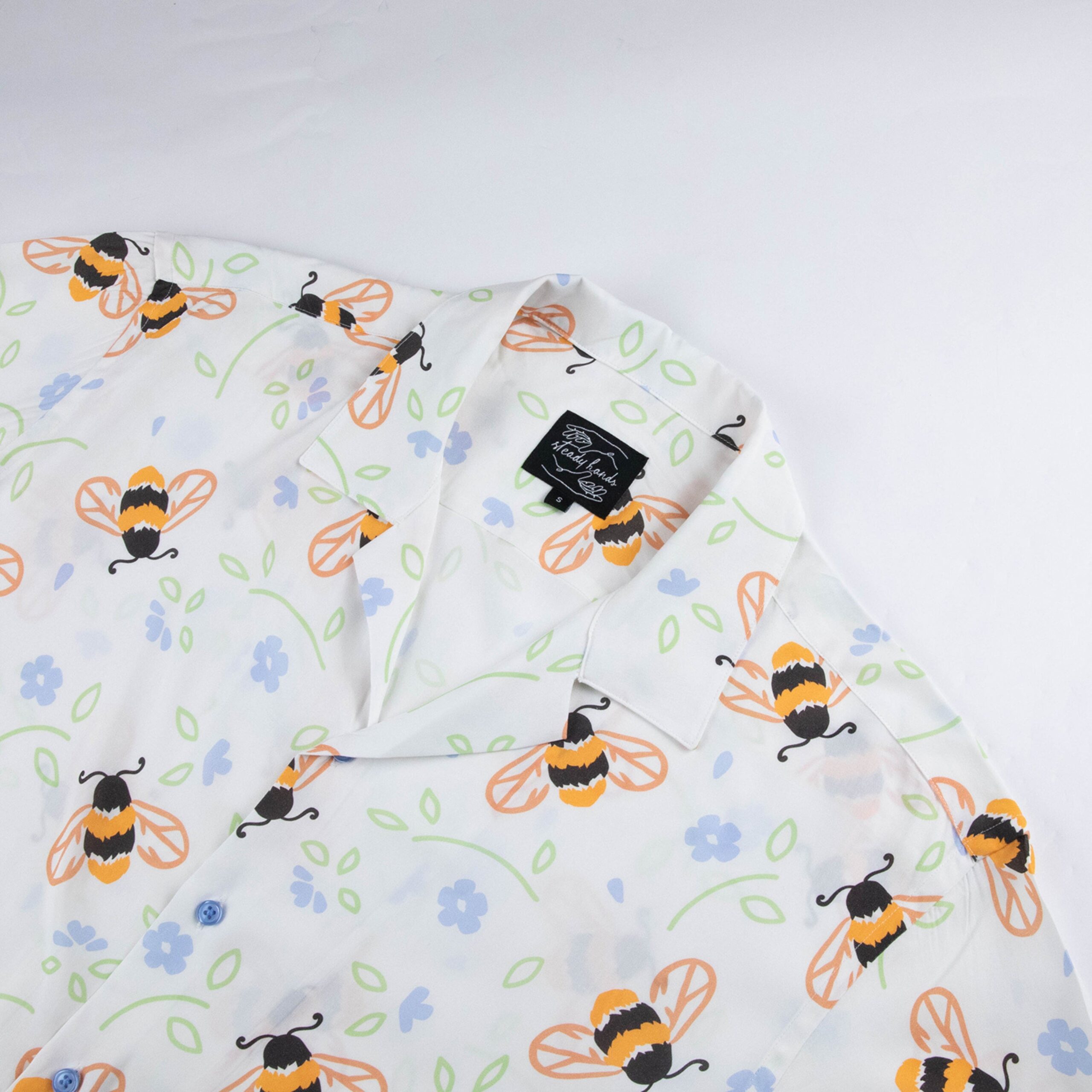 Chemise à motifs Bourdonnement Floral – Image 9