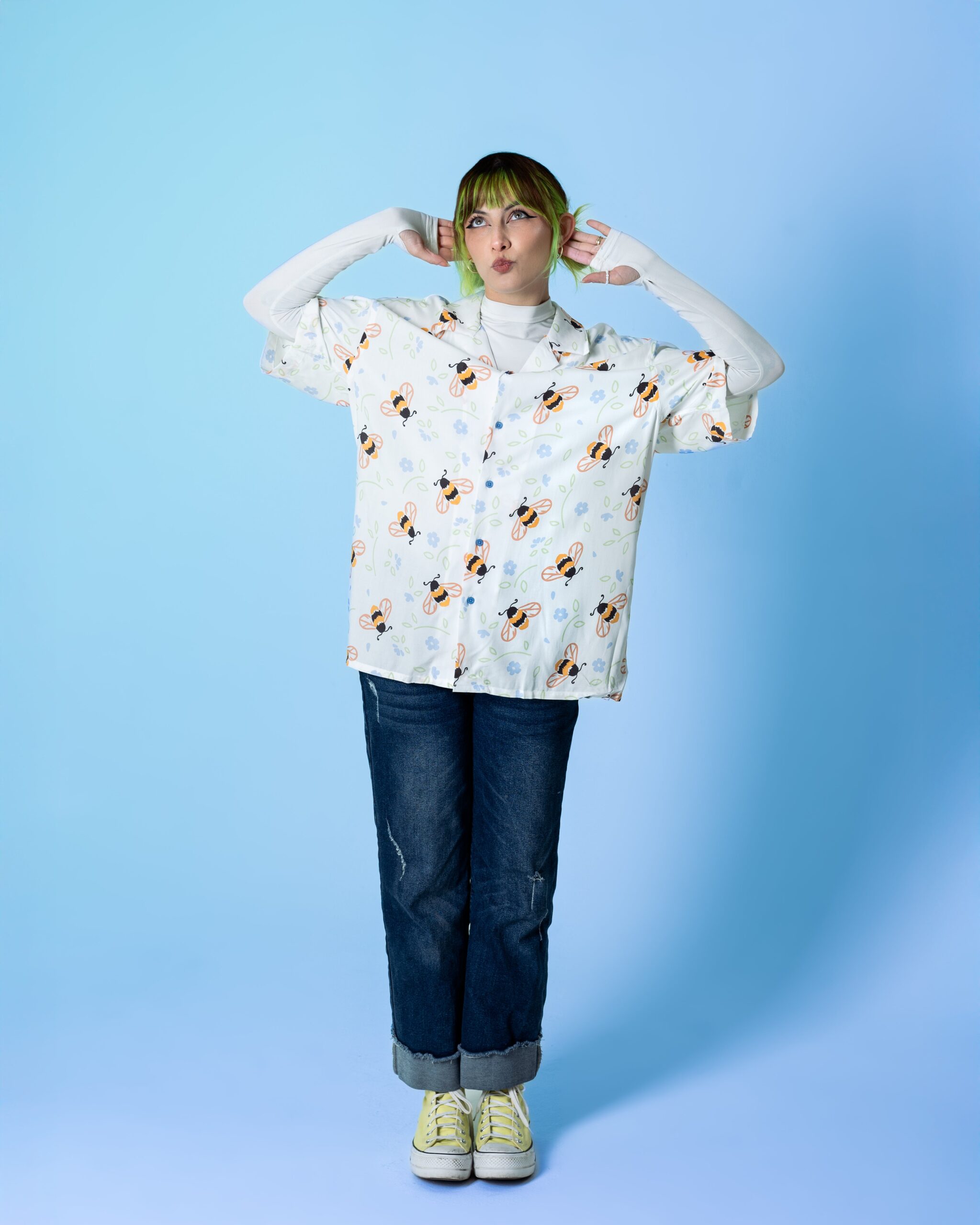 Chemise à motifs Bourdonnement Floral – Image 4