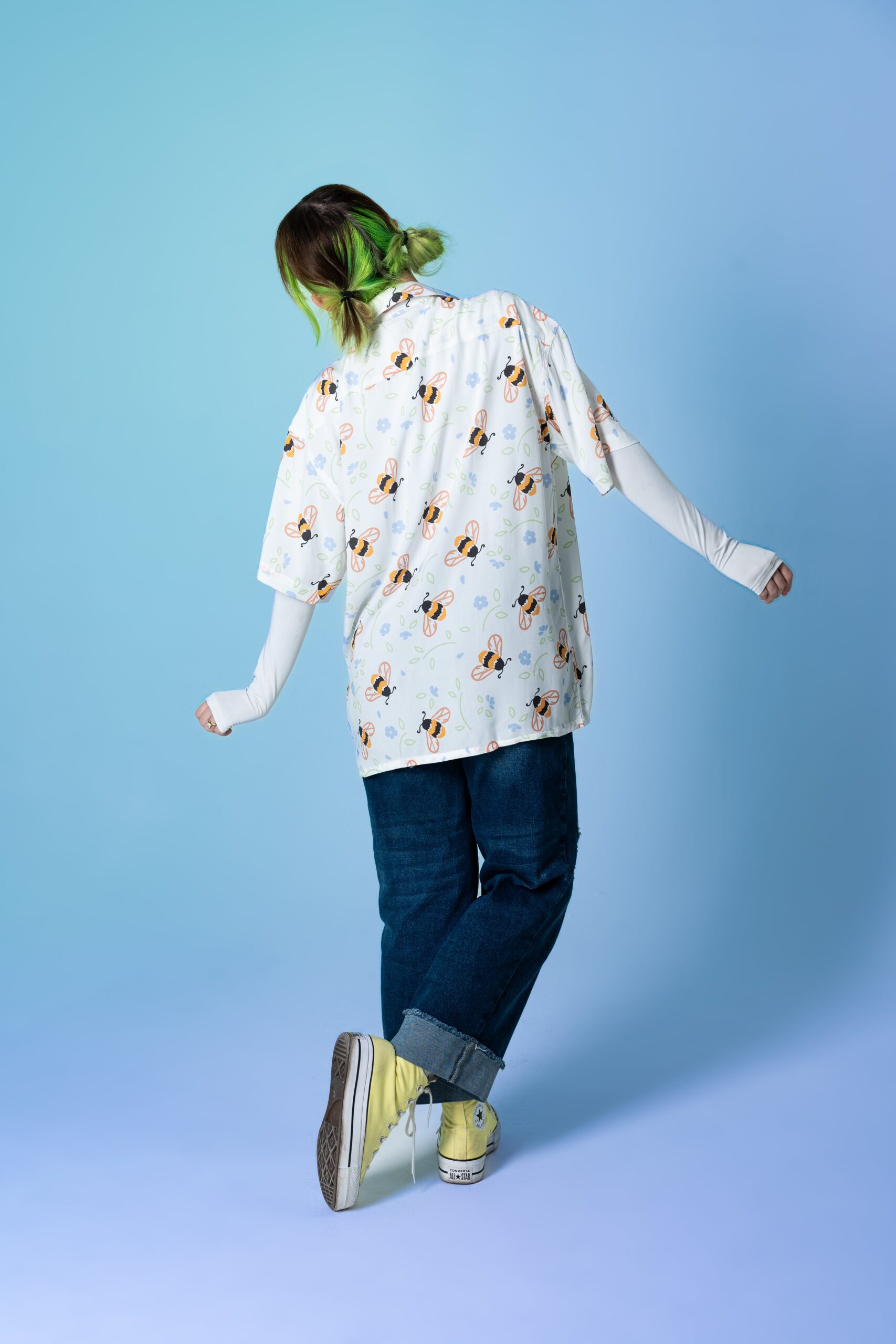 Chemise à motifs Bourdonnement Floral – Image 5